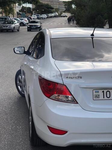 Hyundai Accent 2013, 105,000 km - 1.4 l - Bakı