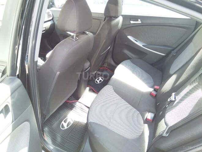 Hyundai Accent 2013, 182,000 km - 1.6 л - Bakı