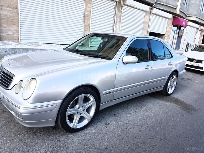 Mercedes E 240 2000, 282,000 km - 2.6 l - Bakı