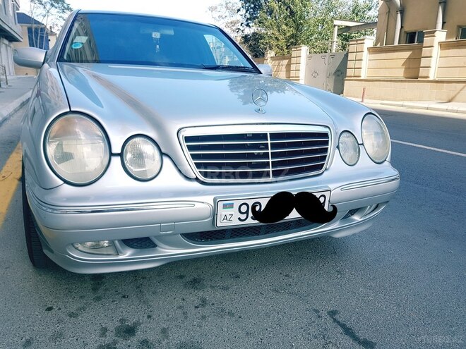 Mercedes E 240 2000, 282,000 km - 2.6 l - Bakı