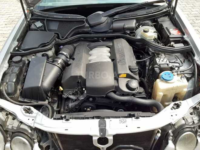 Mercedes E 240 2000, 347,000 km - 2.6 l - Sabirabad
