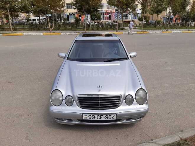 Mercedes E 240 2000, 347,000 km - 2.6 l - Sabirabad