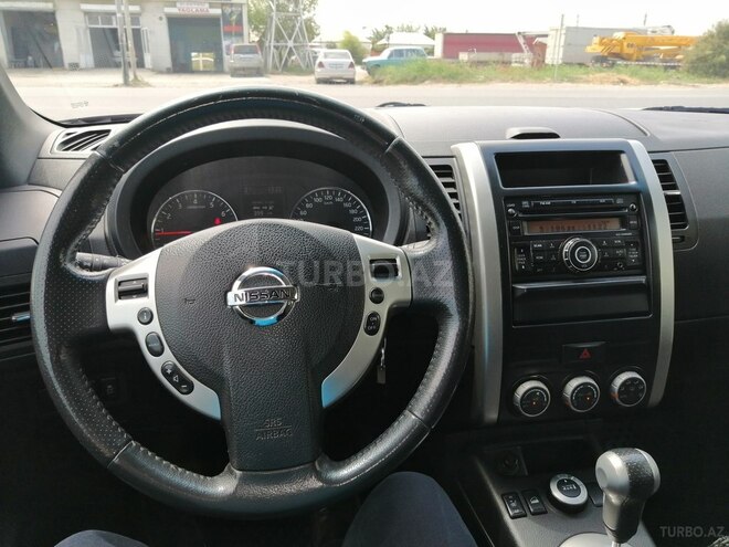 Nissan X-Trail 2013, 185,000 km - 2.5 l - Bakı