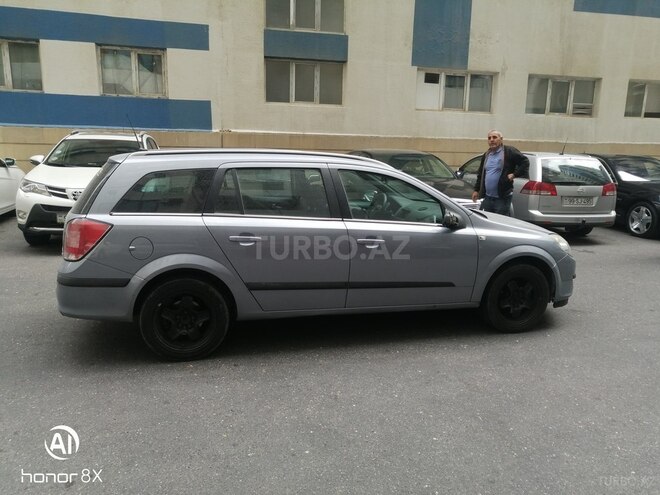 Opel Astra 2006, 302,000 km - 1.8 l - Bakı