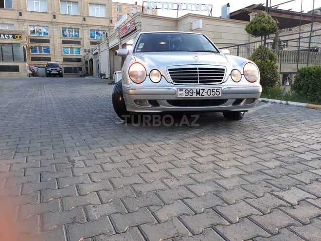 Mercedes E 240 2000, 232,534 km - 2.4 л - Bakı