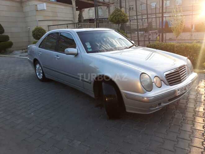 Mercedes E 240 2000, 232,534 km - 2.4 л - Bakı