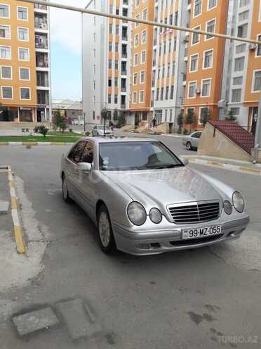 Mercedes E 240 2000, 232,534 km - 2.4 л - Bakı