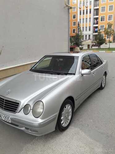 Mercedes E 240 2000, 232,534 km - 2.4 л - Bakı