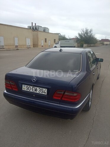 Mercedes E 200 1997, 350,000 km - 2.0 l - Neftçala