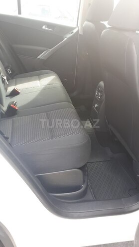 Volkswagen Tiguan 2008, 130,000 km - 2.0 l - Bakı