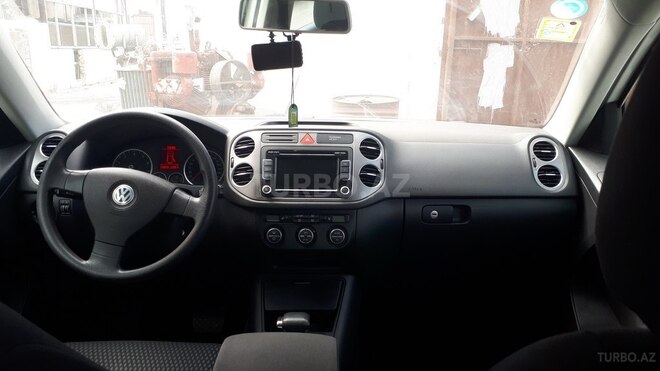 Volkswagen Tiguan 2008, 130,000 km - 2.0 l - Bakı