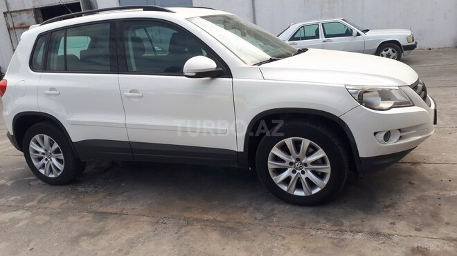 Volkswagen Tiguan 2008, 130,000 km - 2.0 l - Bakı