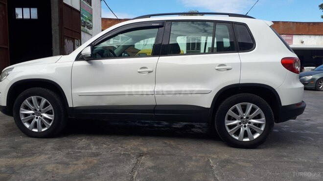 Volkswagen Tiguan 2008, 130,000 km - 2.0 l - Bakı