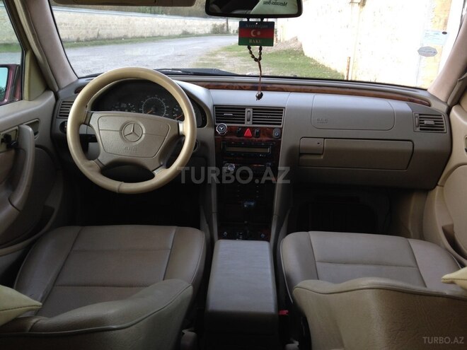 Mercedes C 230 1997, 172,755 km - 2.3 л - Balakən