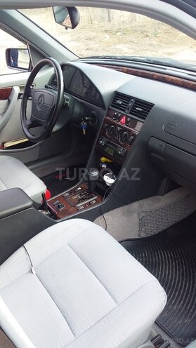 Mercedes C 200 1998, 285,000 km - 2.0 l - Bakı