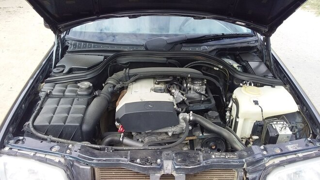 Mercedes C 200 1998, 285,000 km - 2.0 l - Bakı