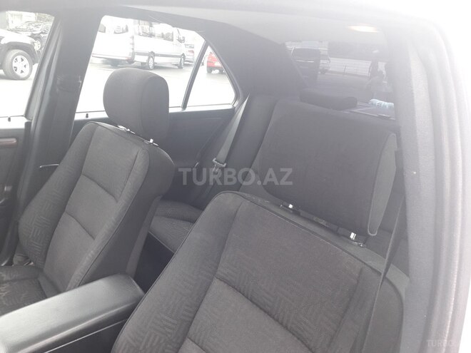 Mercedes C 240 1999, 268,343 km - 2.4 l - Bakı