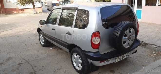 Chevrolet Niva 2005, 300,000 km - 1.7 l - Sumqayıt