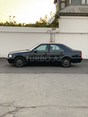 Mercedes C 180 1999, 357,000 km - 1.8 l - Bakı