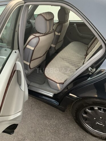 Mercedes C 180 1999, 357,000 km - 1.8 l - Bakı