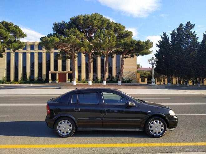 Opel Astra 1999, 293,000 km - 1.6 л - Bakı