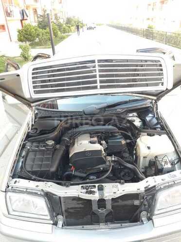 Mercedes C 200 1998, 355,000 km - 2.0 l - Bakı