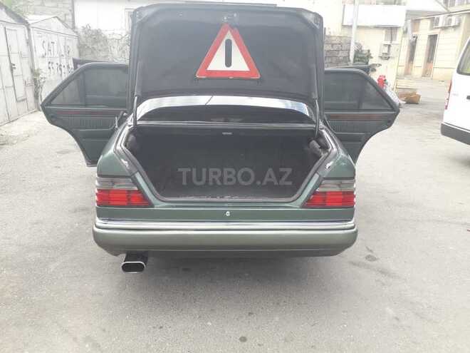 Mercedes E 220 1993, 488,000 km - 2.2 l - Bakı