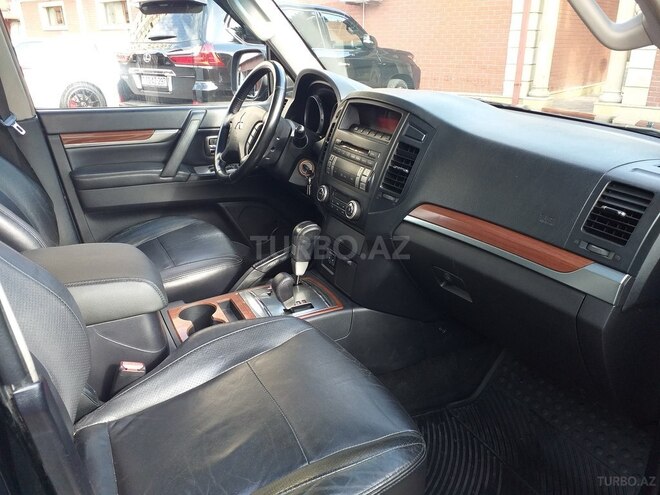 Mitsubishi Pajero 2007, 167,000 km - 3.0 л - Bakı