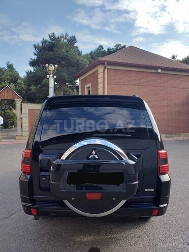Mitsubishi Pajero 2007, 167,000 km - 3.0 л - Bakı