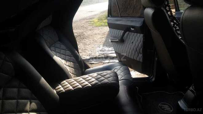 GAZ 31029 1994, 300,000 km - 2.4 l - Salyan