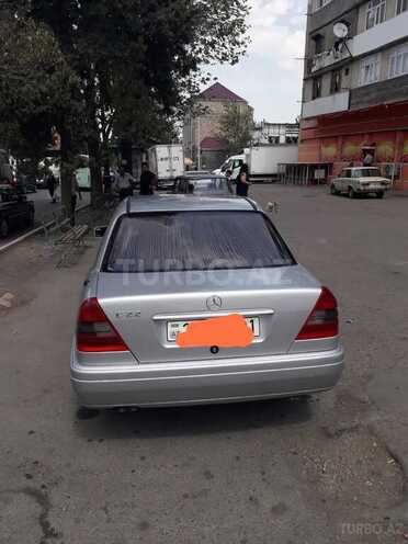 Mercedes C 220 1995, 250,000 km - 2.2 l - Gəncə