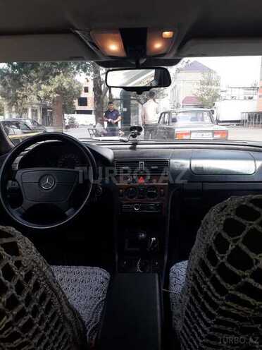 Mercedes C 220 1995, 250,000 km - 2.2 l - Gəncə
