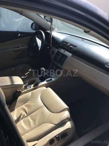 Volkswagen Passat 2006, 100,000 km - 2.0 л - Bakı