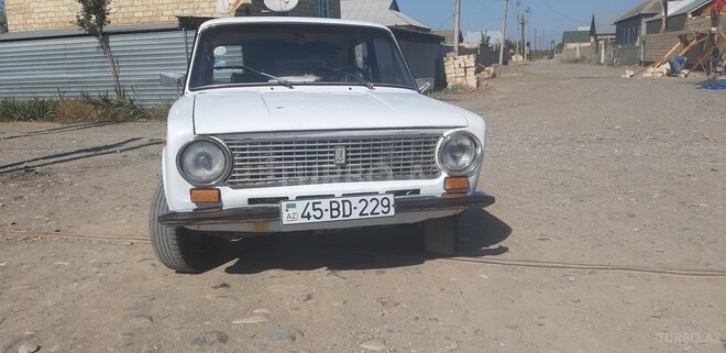 LADA (VAZ) 21011 1985, 230,090 km - 1.5 l - Yevlax