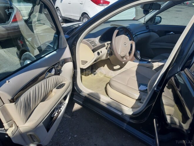 Mercedes E 270 2002, 180,000 km - 3.0 l - Gəncə