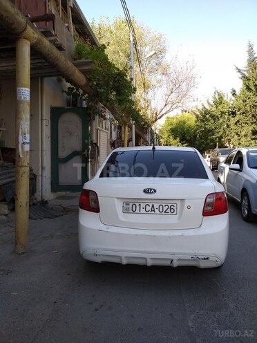 Kia Rio 2011, 242,020 km - 1.4 l - Bakı