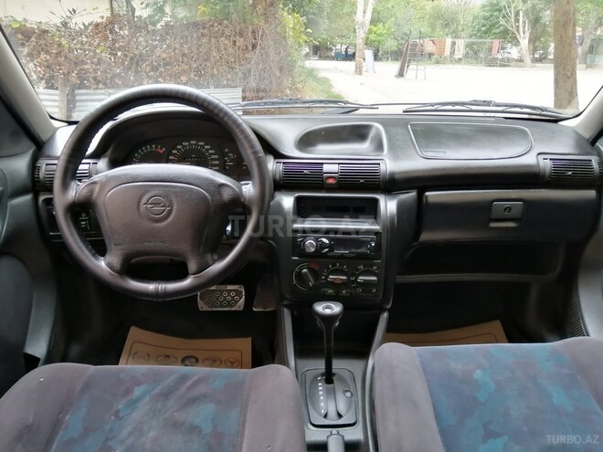 Opel Astra 1995, 297,850 km - 2.0 l - Bakı