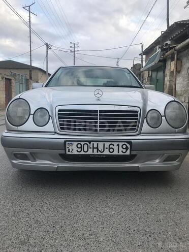 Mercedes E 200 1998, 250,000 km - 2.0 l - Bakı