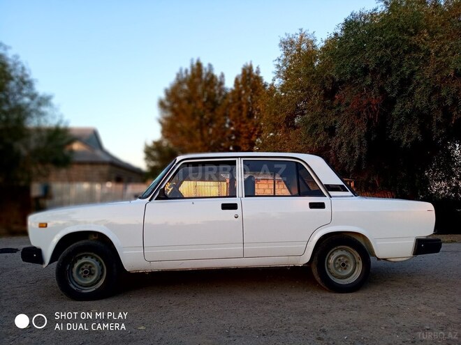 LADA (VAZ) 2107 2009, 141,000 km - 1.5 л - Beyləqan