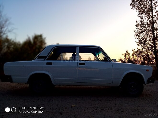 LADA (VAZ) 2107 2009, 141,000 km - 1.5 л - Beyləqan