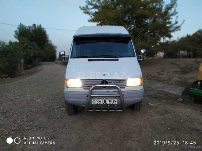 Mercedes Sprinter 412 1997, 291,998 km - 2.9 l - Qazax