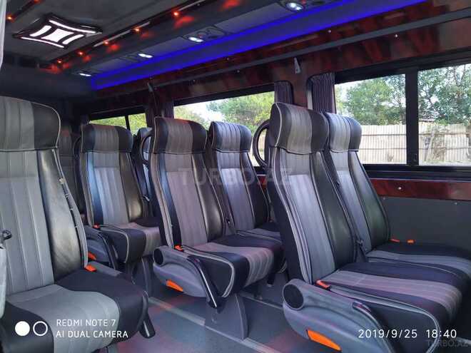 Mercedes Sprinter 412 1997, 291,998 km - 2.9 l - Qazax