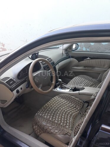 Mercedes E 270 2002, 470,000 km - 2.7 l - Bakı