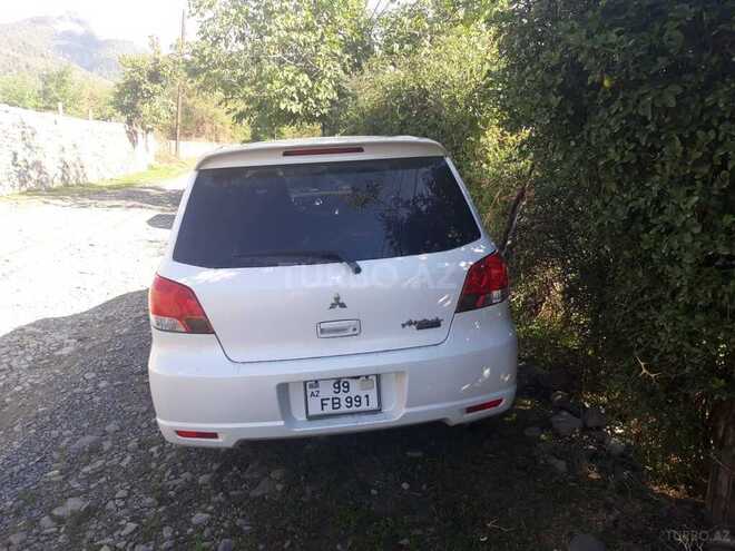 Mitsubishi Airtrek 2002, 205,000 km - 2.0 л - Zaqatala
