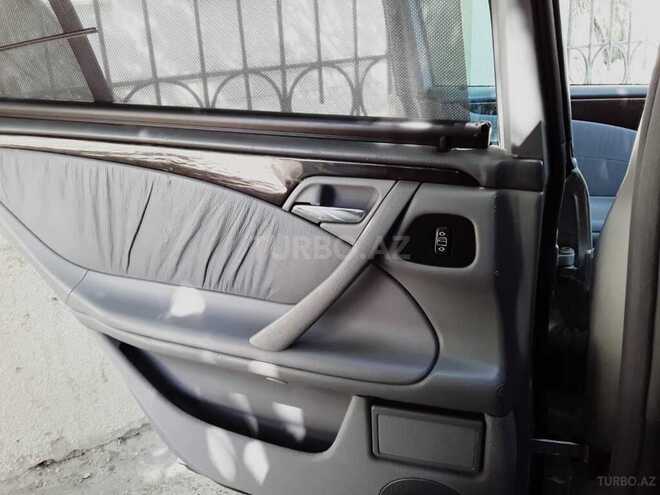 Mercedes E 240 2001, 290,000 km - 2.4 l - Bakı