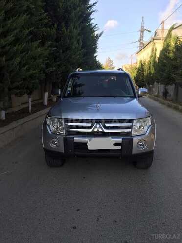 Mitsubishi Pajero 2007, 220,000 km - 3.0 l - Bakı