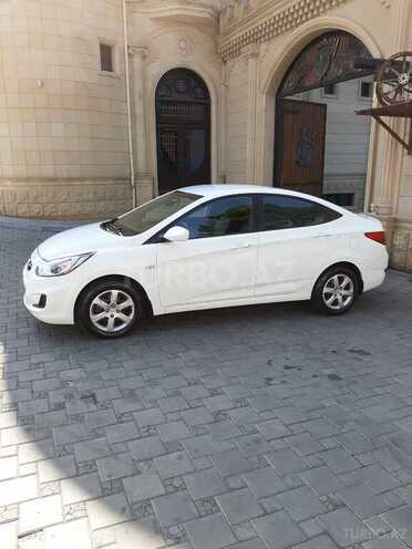 Hyundai Accent 2011, 135,567 km - 1.4 l - Bakı