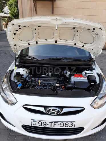 Hyundai Accent 2011, 135,567 km - 1.4 l - Bakı