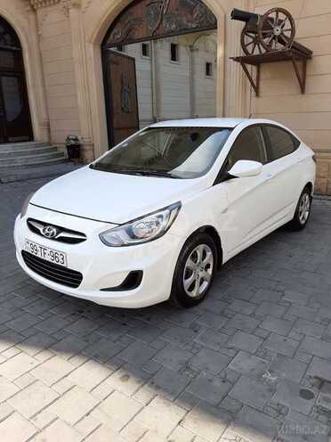 Hyundai Accent 2011, 135,567 km - 1.4 l - Bakı