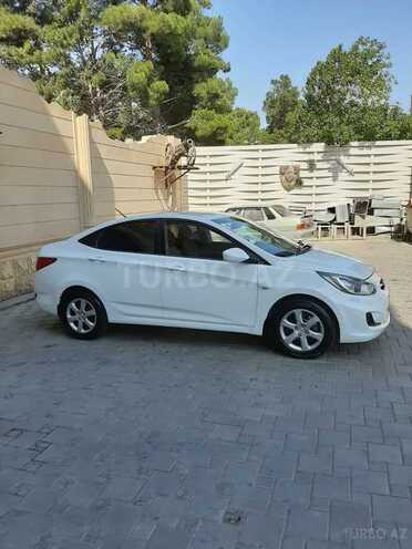 Hyundai Accent 2011, 135,567 km - 1.4 l - Bakı